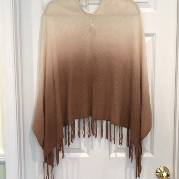 Chico’s Ombré Poncho - Picture 1 of 7